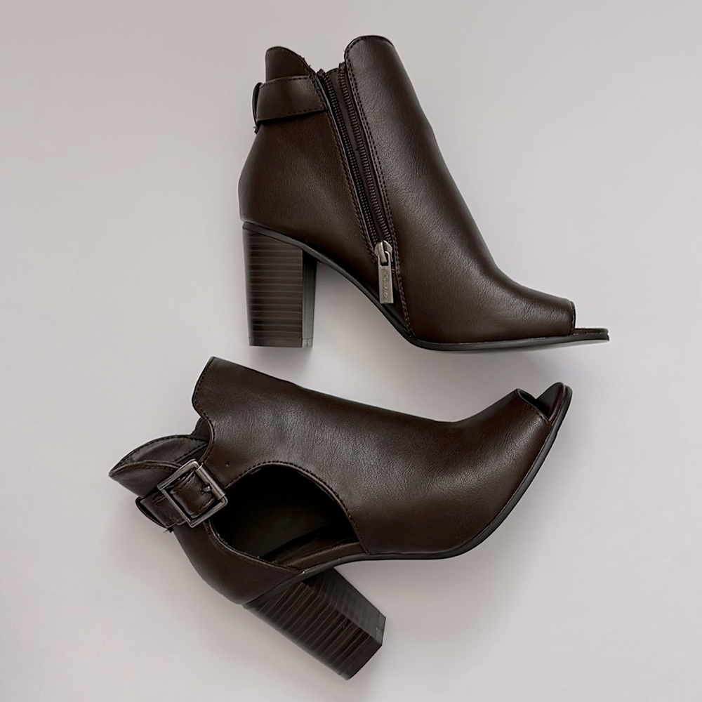 Nib Booties. - image 2